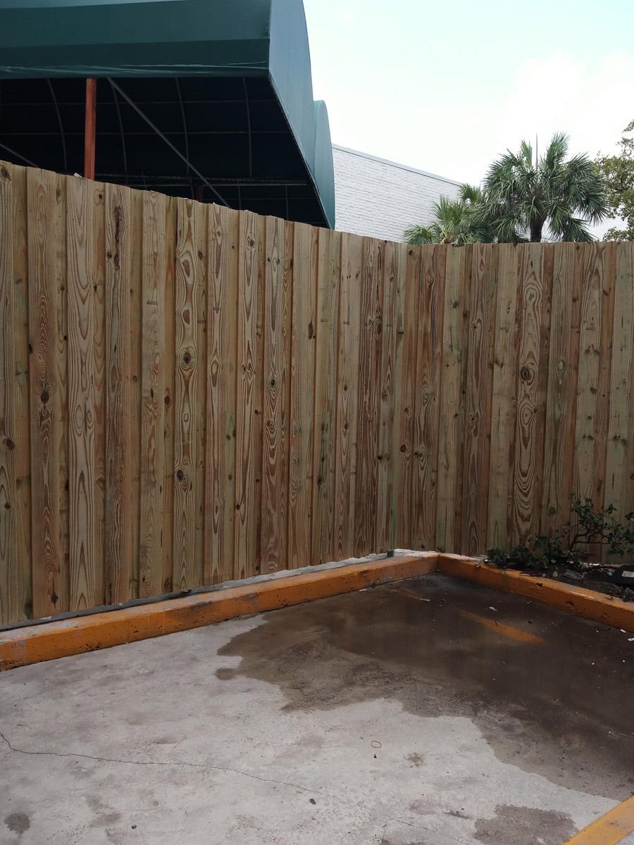 Wood Fence Job Wood Fence Contractor Job